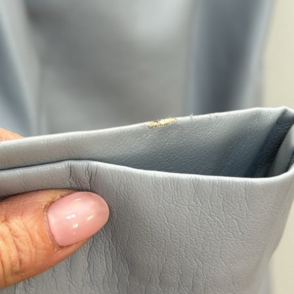 Aritzia Babaton Periwinkle Blue Faux Leather Wide Leg Knightly Pants Size 0 - Picture 7 of 10